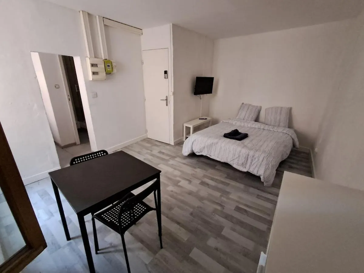 Budgetbnb Larmodieu 1 location